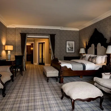 Otel Harvey's Point 4*