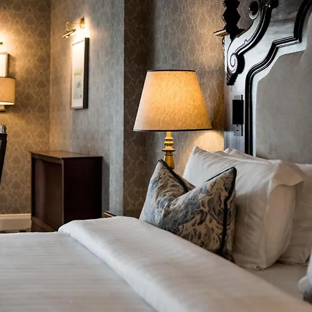 מלון Harvey's Point Donegal Town