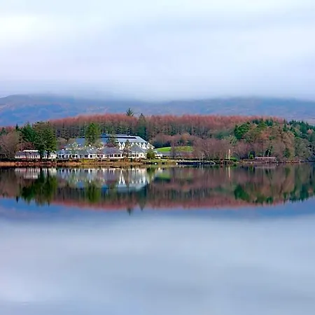 Harvey's Point 4*