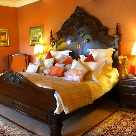 Harvey's Point Otel