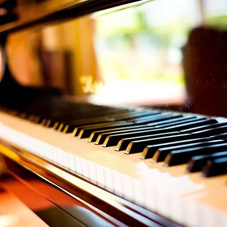 Harvey's Point 4* Donegal Town