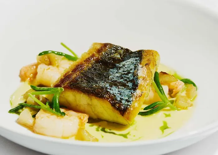 Hotel Harvey's Point