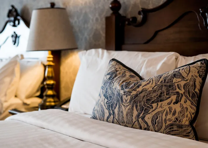 Harvey's Point Отель Донегол